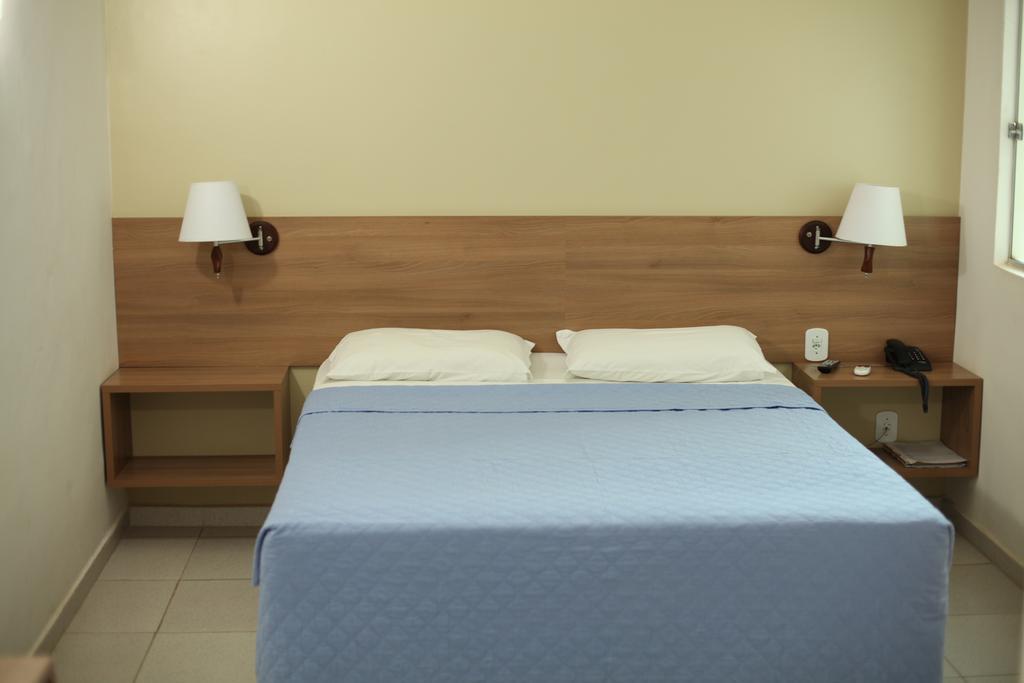 Larison Economy Hotel Porto Velho  Bagian luar foto
