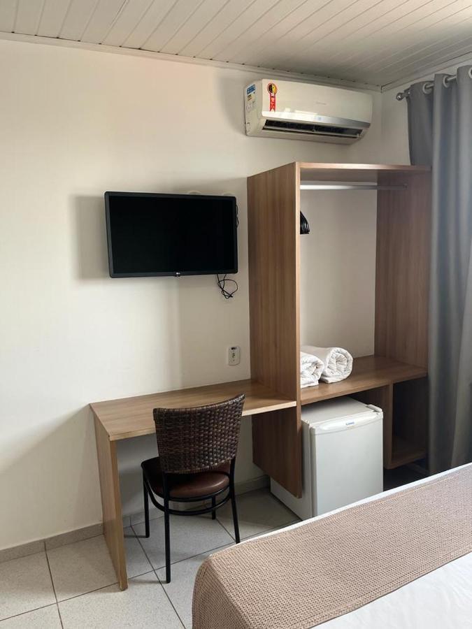 Larison Economy Hotel Porto Velho  Bagian luar foto