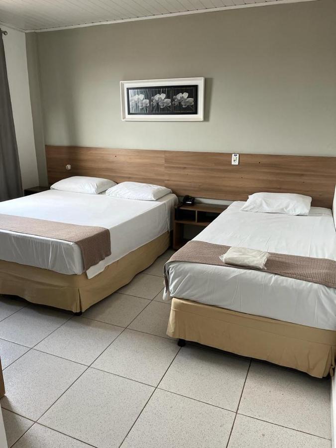 Larison Economy Hotel Porto Velho  Bagian luar foto