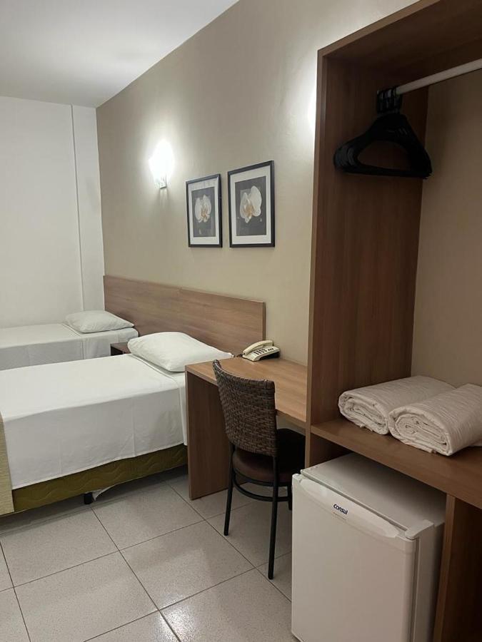 Larison Economy Hotel Porto Velho  Bagian luar foto
