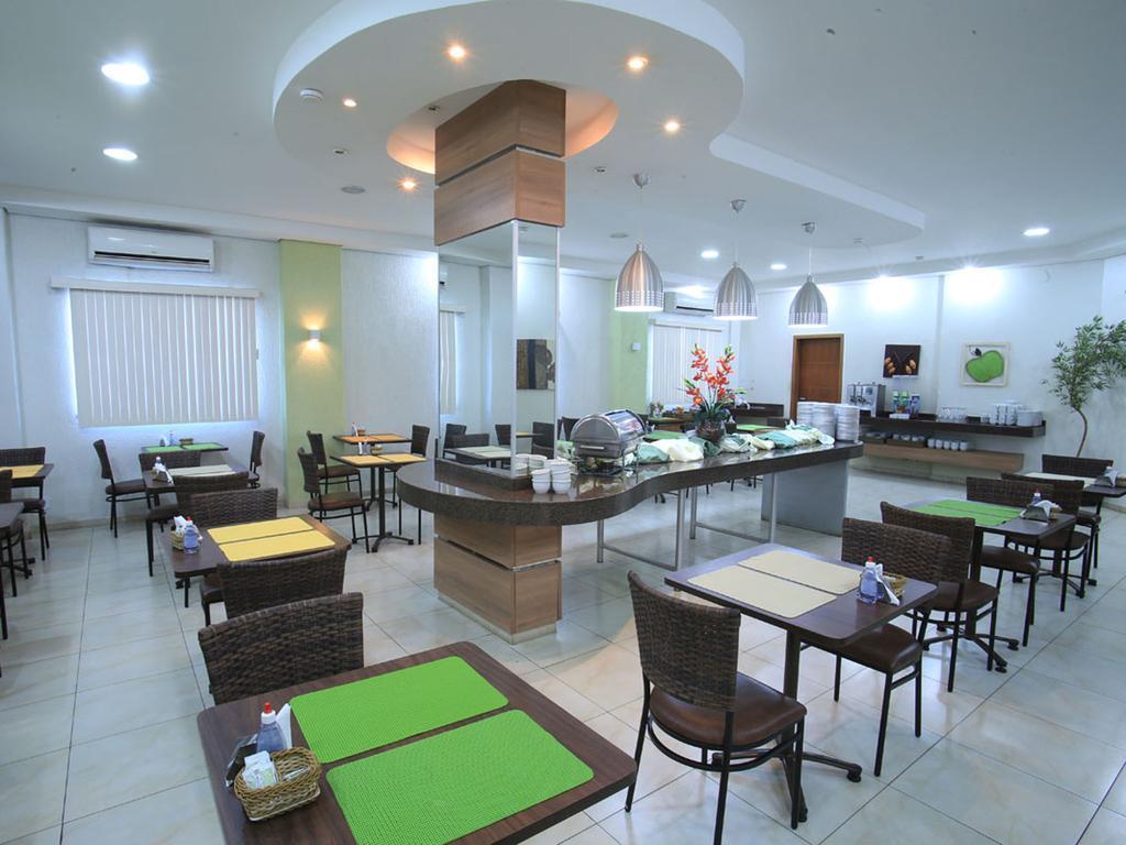 Larison Economy Hotel Porto Velho  Bagian luar foto