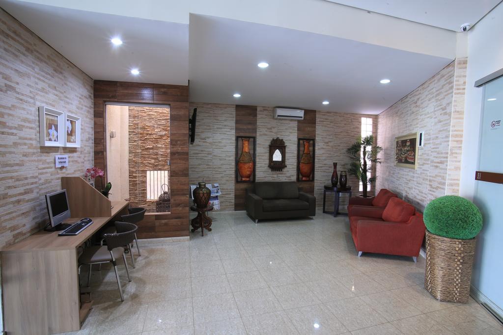 Larison Economy Hotel Porto Velho  Bagian luar foto