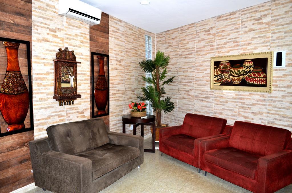 Larison Economy Hotel Porto Velho  Bagian luar foto