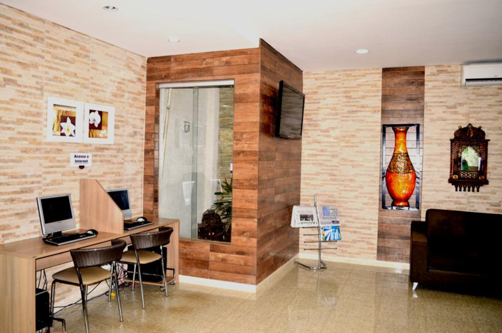 Larison Economy Hotel Porto Velho  Bagian luar foto