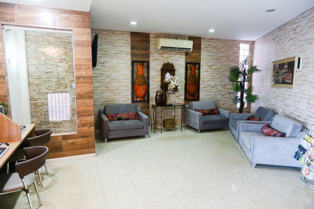Larison Economy Hotel Porto Velho  Bagian luar foto