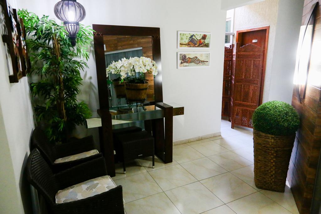 Larison Economy Hotel Porto Velho  Bagian luar foto