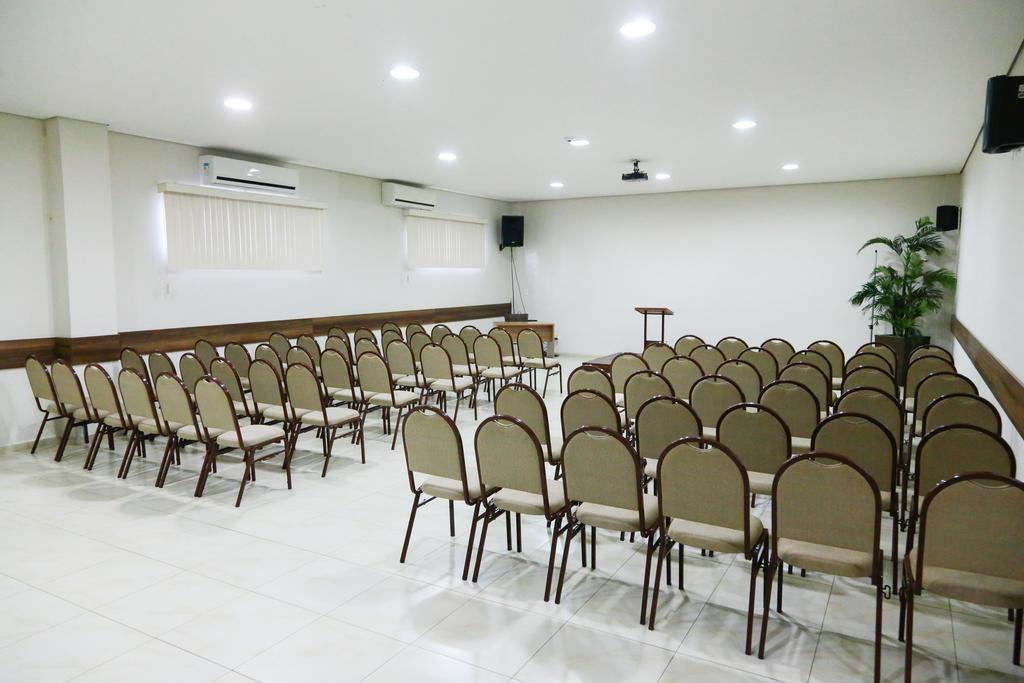 Larison Economy Hotel Porto Velho  Bagian luar foto